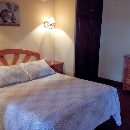 لا بويبلا دي لوس إينفانتيس Aparthotel Las Palomas المظهر الخارجي الصورة